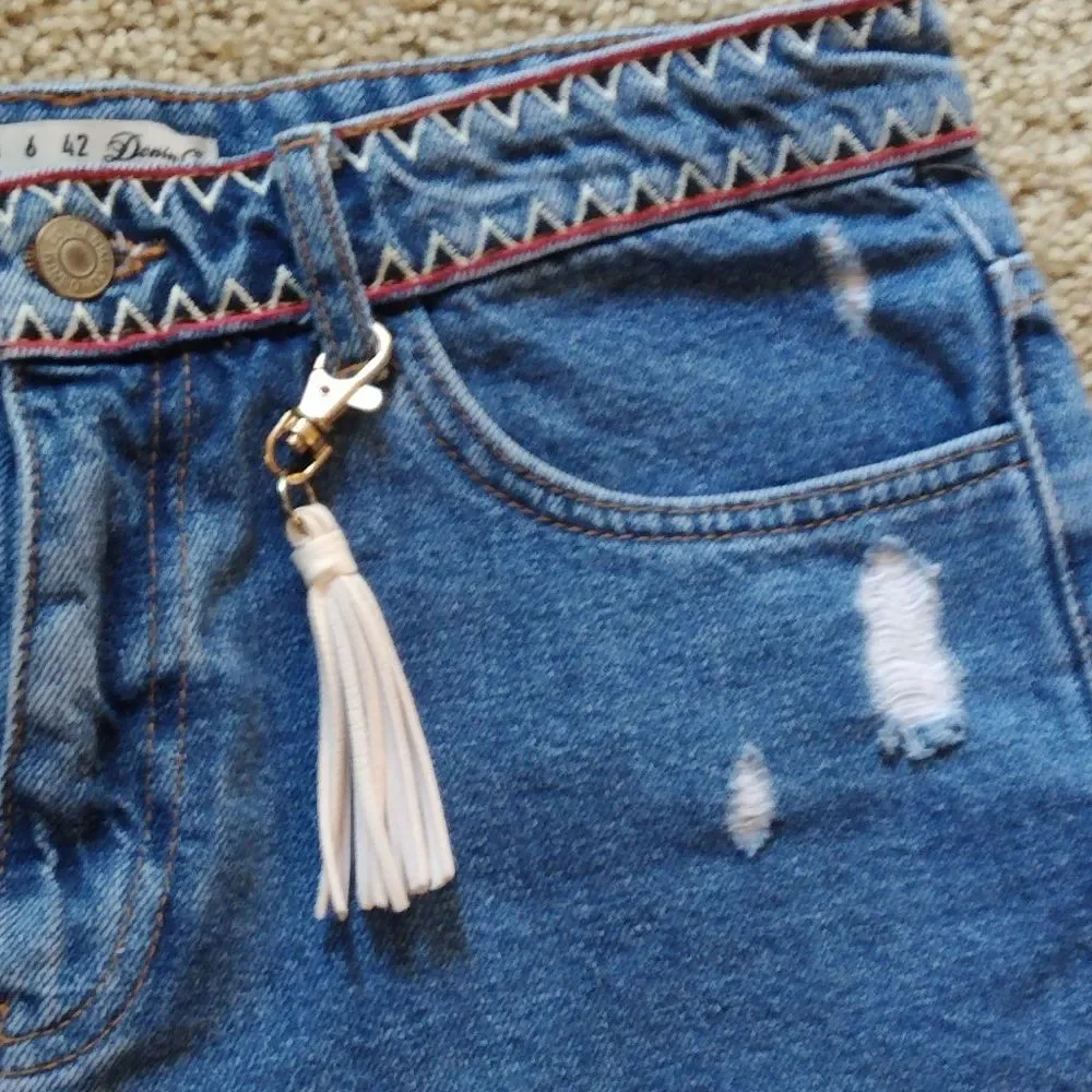 Denim Co Hi Rise Southwestern Aztec Distressed Ripped Denim Shorts